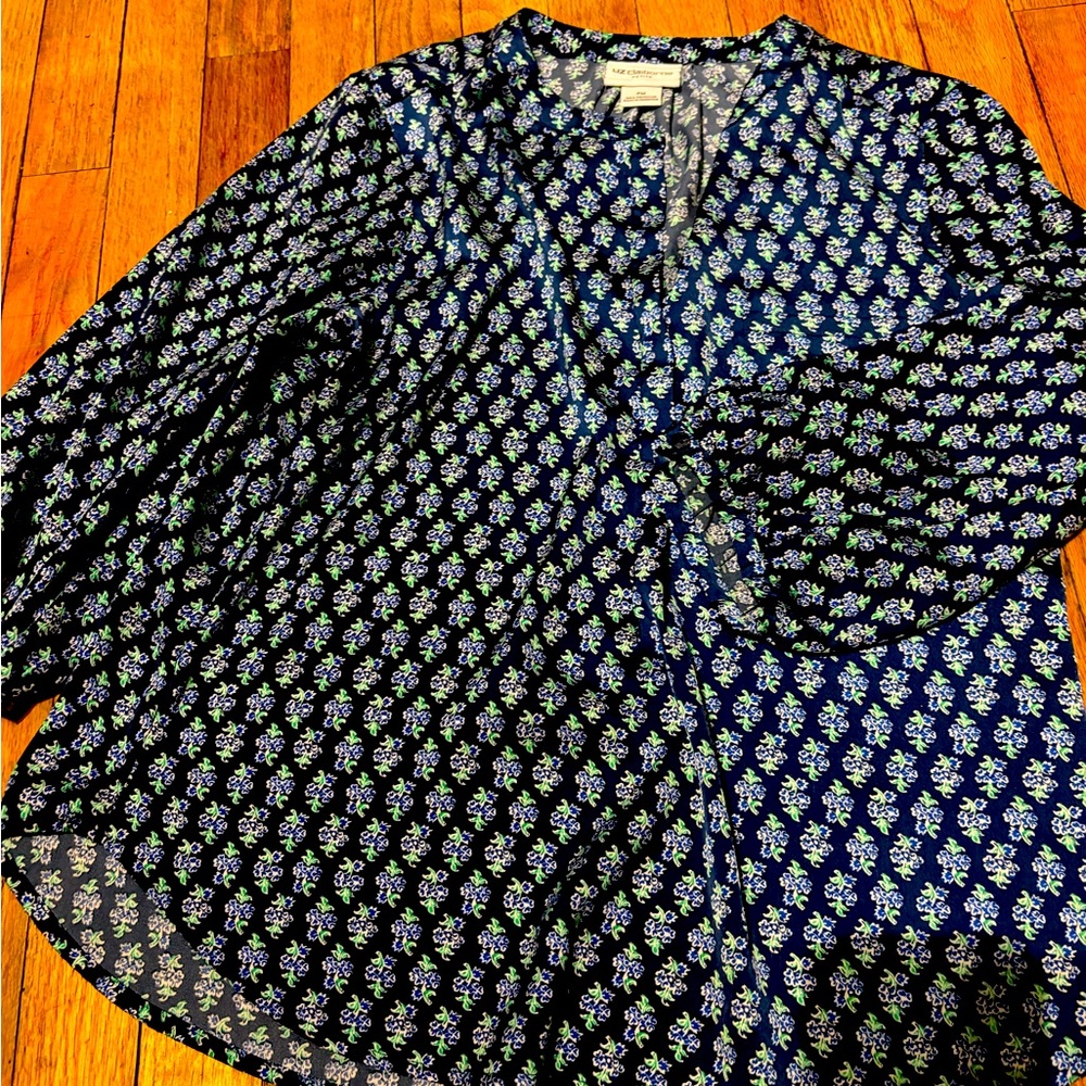Silky dark blue flower print half sleeved blouse